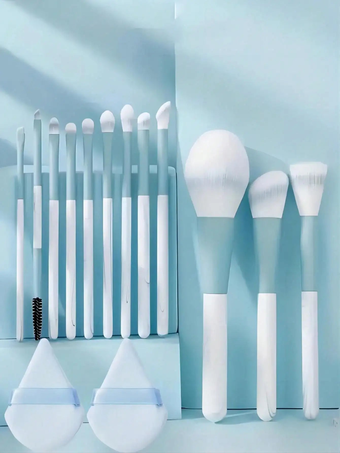 Makeup Brush Set Soft Fluffy Professiona Cosmetic Foundation Powder Eyeshadow Kabuki Blending Make Up Brush Beauty Tool Makeup